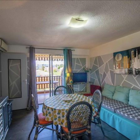 Cosy 35 M2 With Balcony In A Quiet Residence Fréjus المظهر الخارجي الصورة