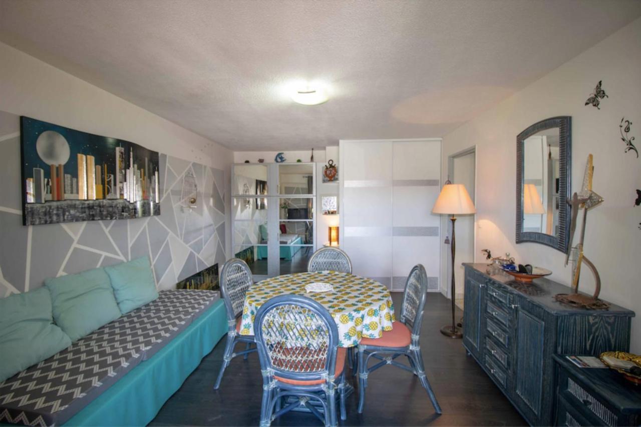 Cosy 35 M2 With Balcony In A Quiet Residence Fréjus المظهر الخارجي الصورة